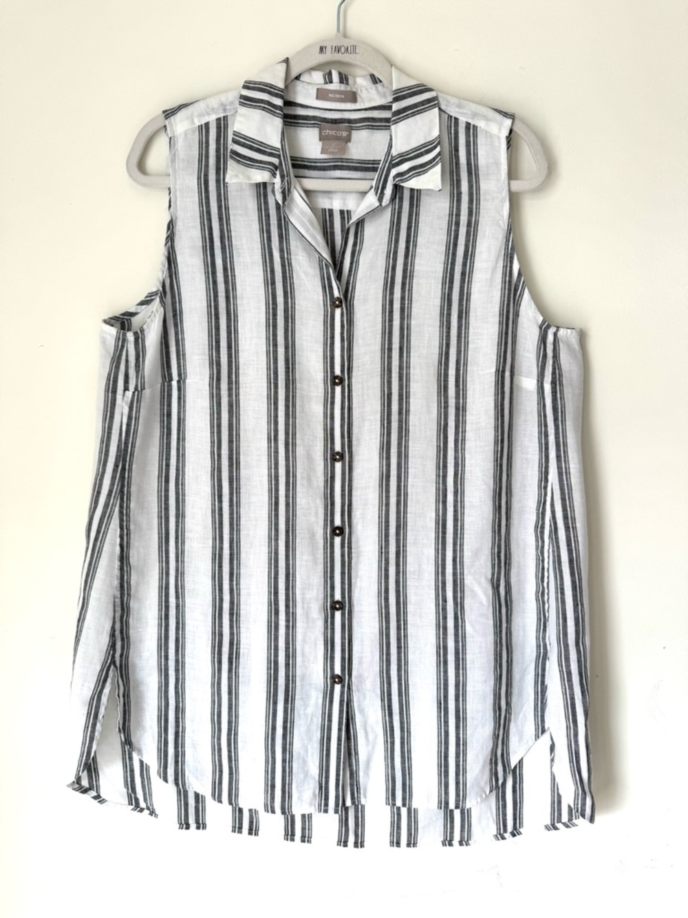 Chicos 100% Linen No Iron Striped Sleeveless Button Up Top Size 14